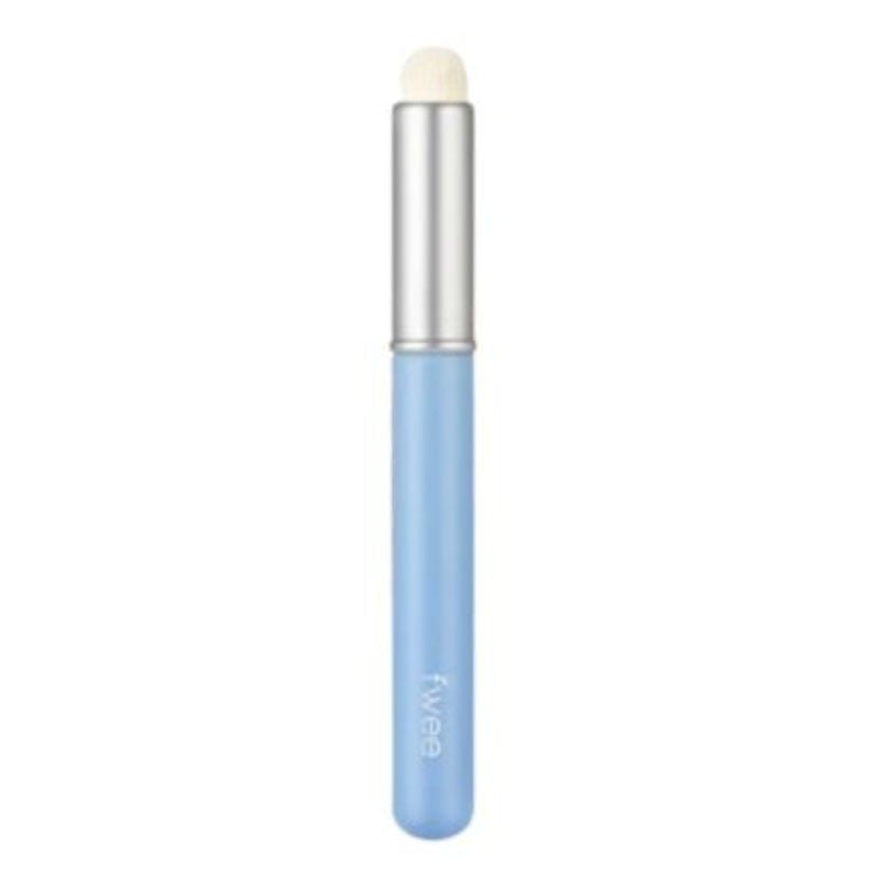 Buy Fwee Fingerlike Lip Brush (Brush Type) at Lila Beauty - Korean and Japanese Beauty Skincare and Makeup Cosmetics
