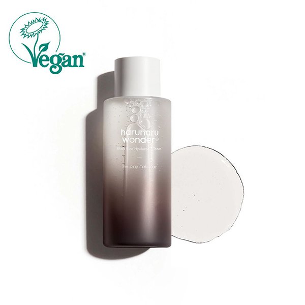 Buy Haruharu Wonder Black Rice Hyaluronic Toner 150ml at Lila Beauty - Korean and Japanese Beauty Skincare and Makeup Cosmetics
